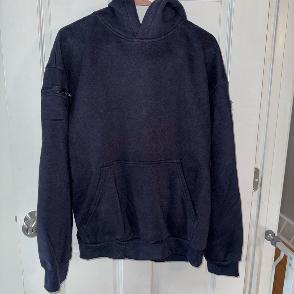 Comfrt Travel Essential Hoodie